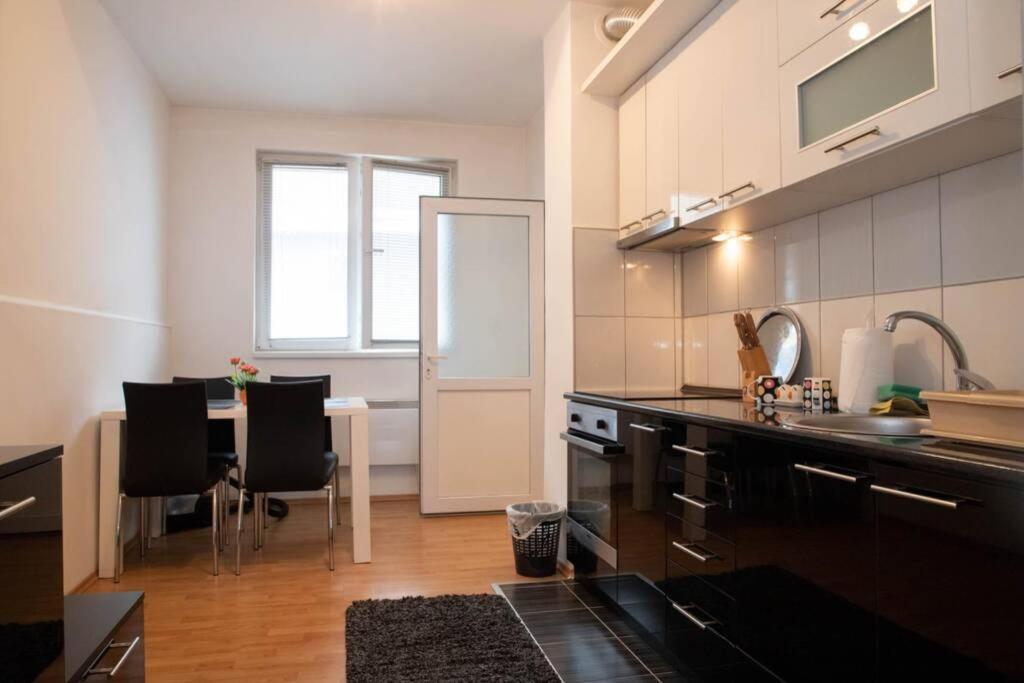 Apartment Dozic Srebrenica Bagian luar foto